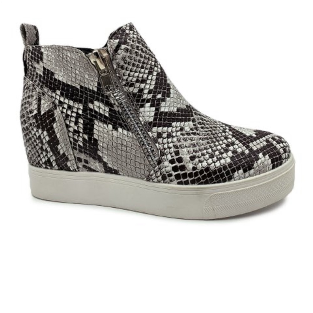 Bamboo Casual Snake print sneakers